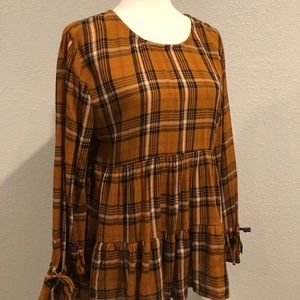 Maurices plaid baby doll shirt